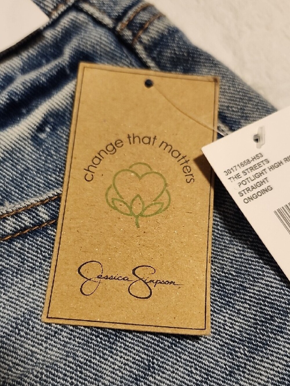 Jessica Simpson Light Washed Distressed Boyfriend Jeans - Picture 15 of 15